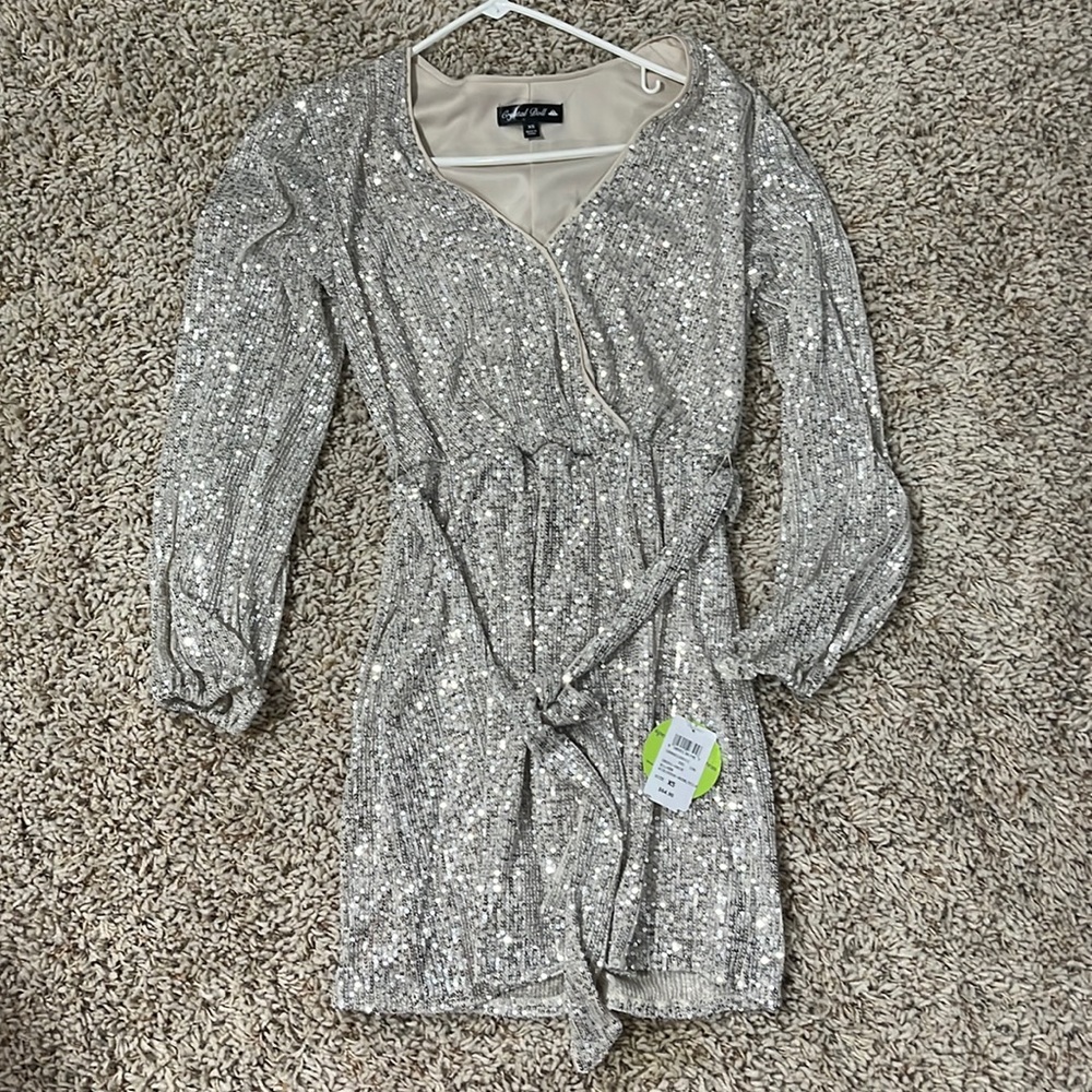 Windsor sequin dress nwt